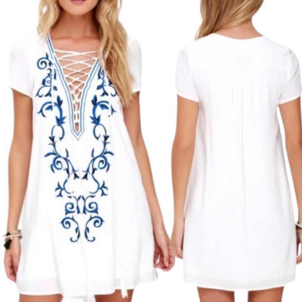 NWT!!  Lulus Ivory Embroidered Shift Dress